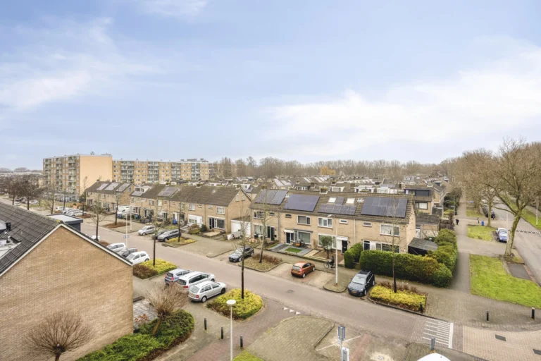 Plutostraat1162402XGAlphenaandenRijn-31