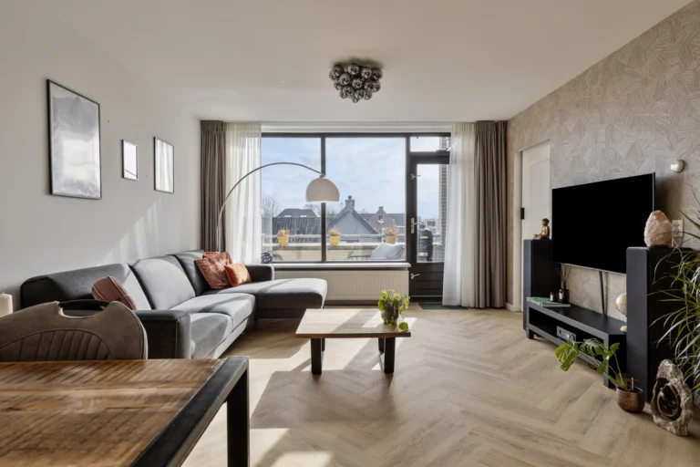 Rosmolen572406JXAlphenaandenRijn_17